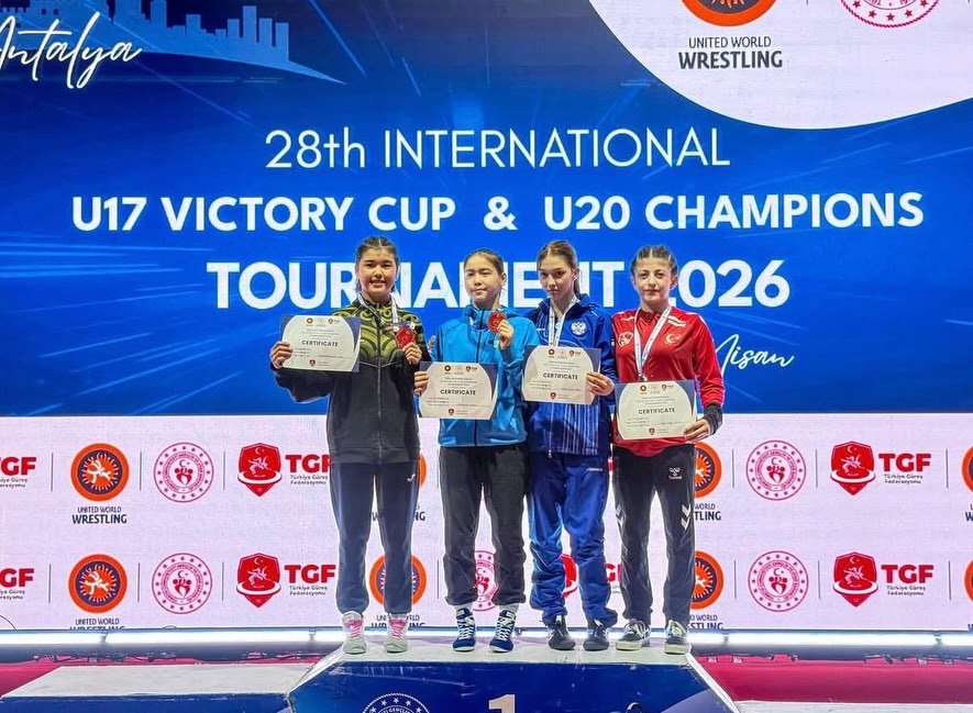 Результаты международного турнира по женской борьбе (юниорки, девушки)