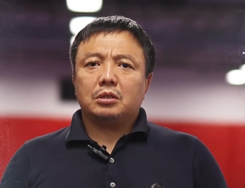 Сарсекеев Айдын барша қазақстандықтарды келе жатқан Жаңа жылмен құттықтайды!