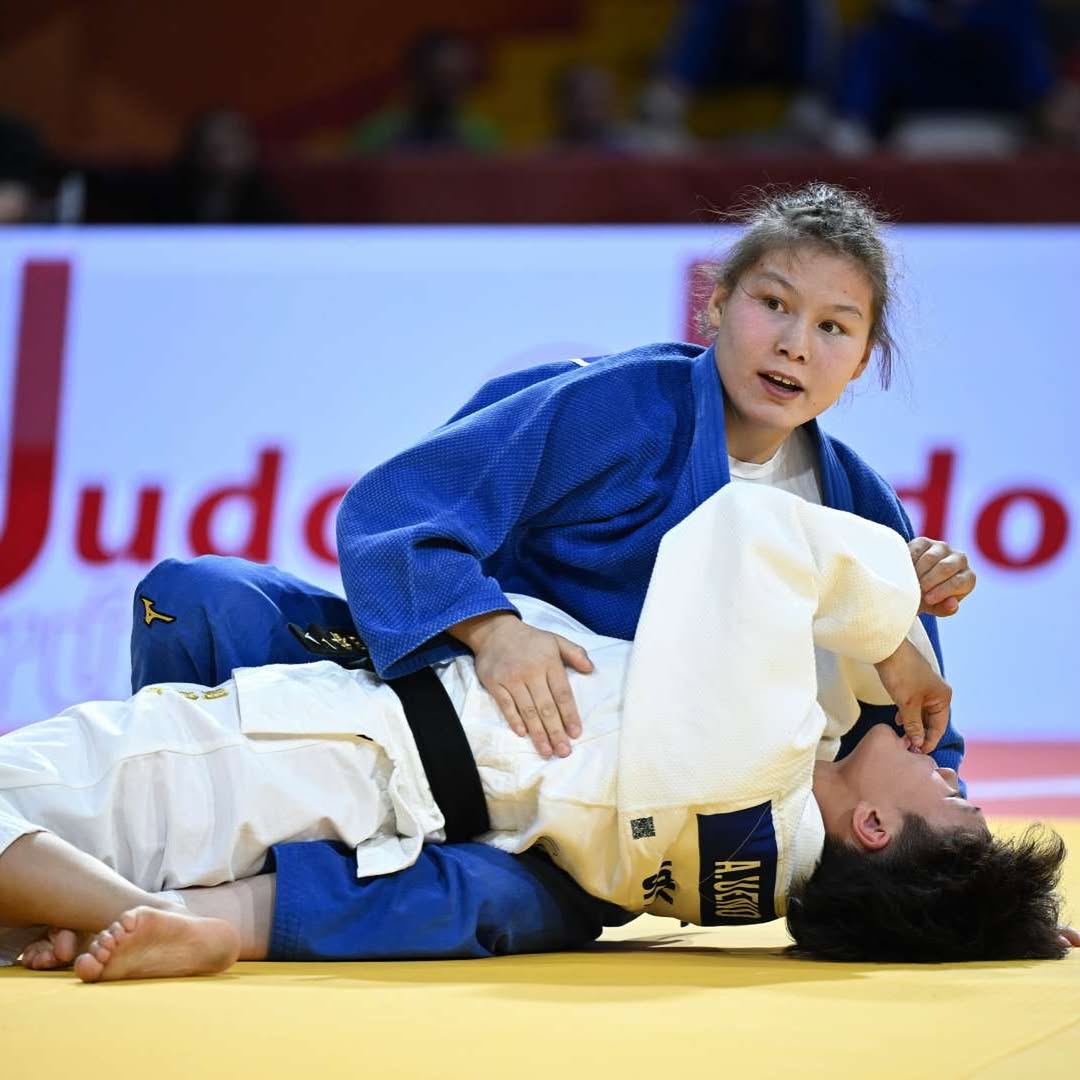 Аузыма шөкім түсіп ұйықтап қалдым