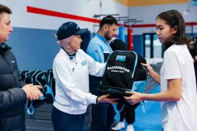 В преддверии Чемпионата мира спортсмены обеспечены спортивной формой