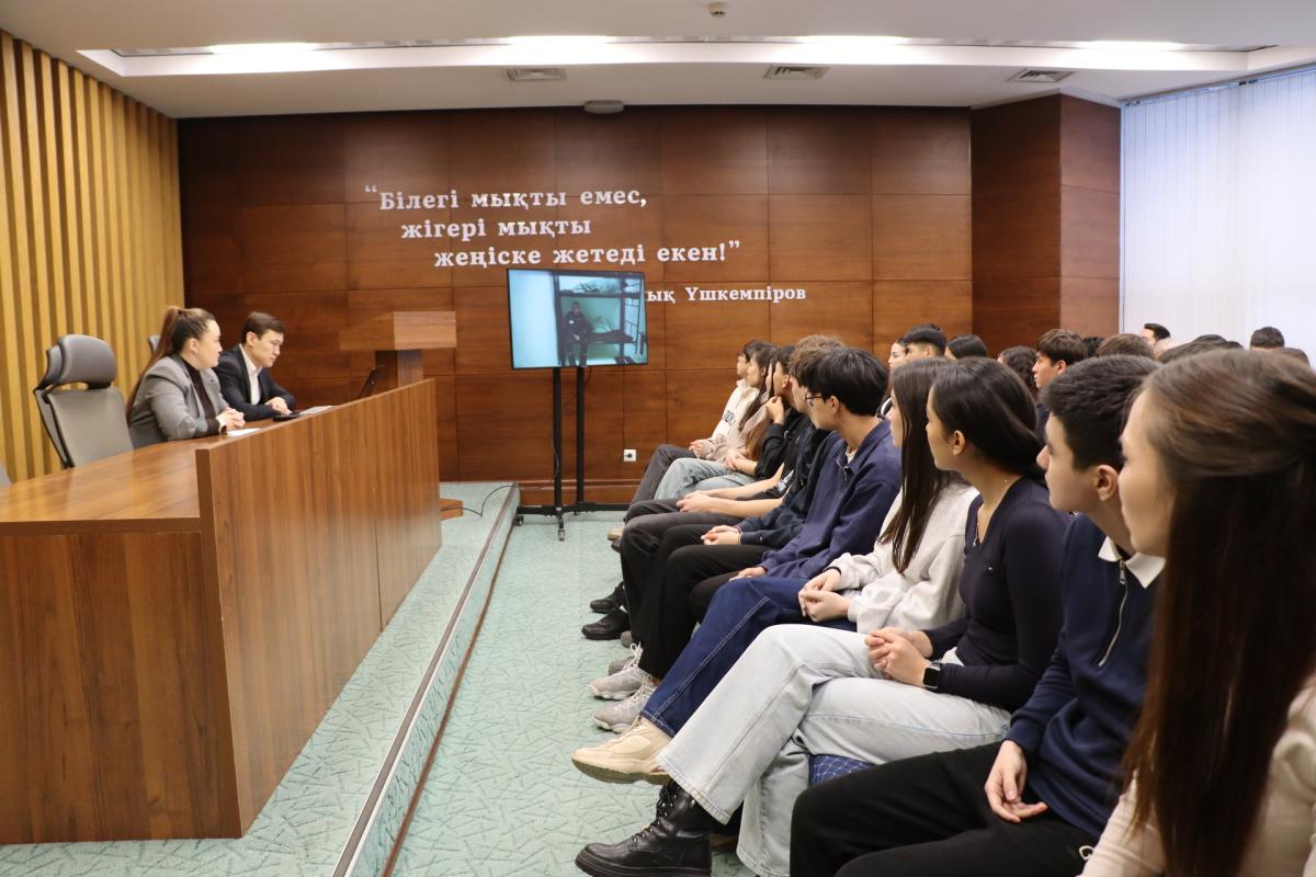 «Заң және тәртіп» тақырыбында дәріс өткізілді